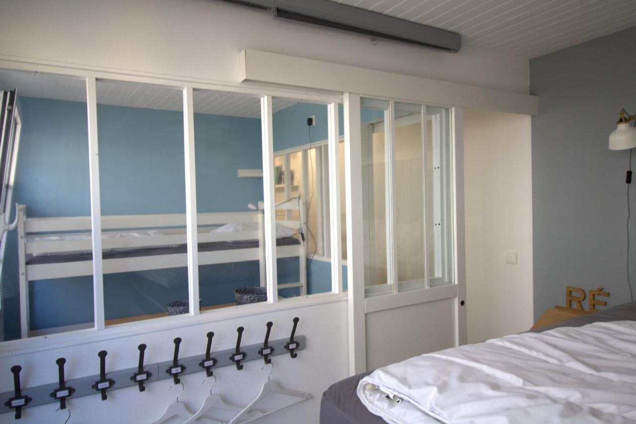 Cosy Apartment In The Center Of La Flotte Buitenkant foto
